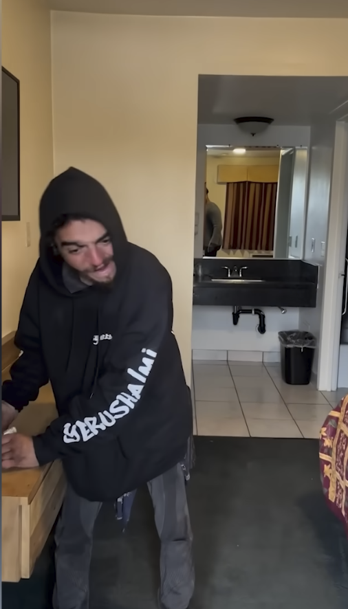 The actor seen in a motel room recently