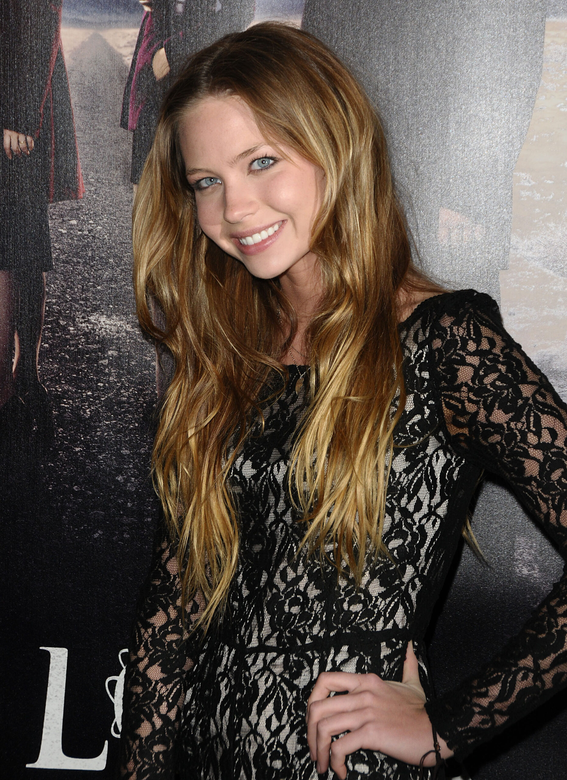 Daveigh still carried the poise of someone who had grown up in front of cameras. Even as her public career slowed, she could still command attention in a room.