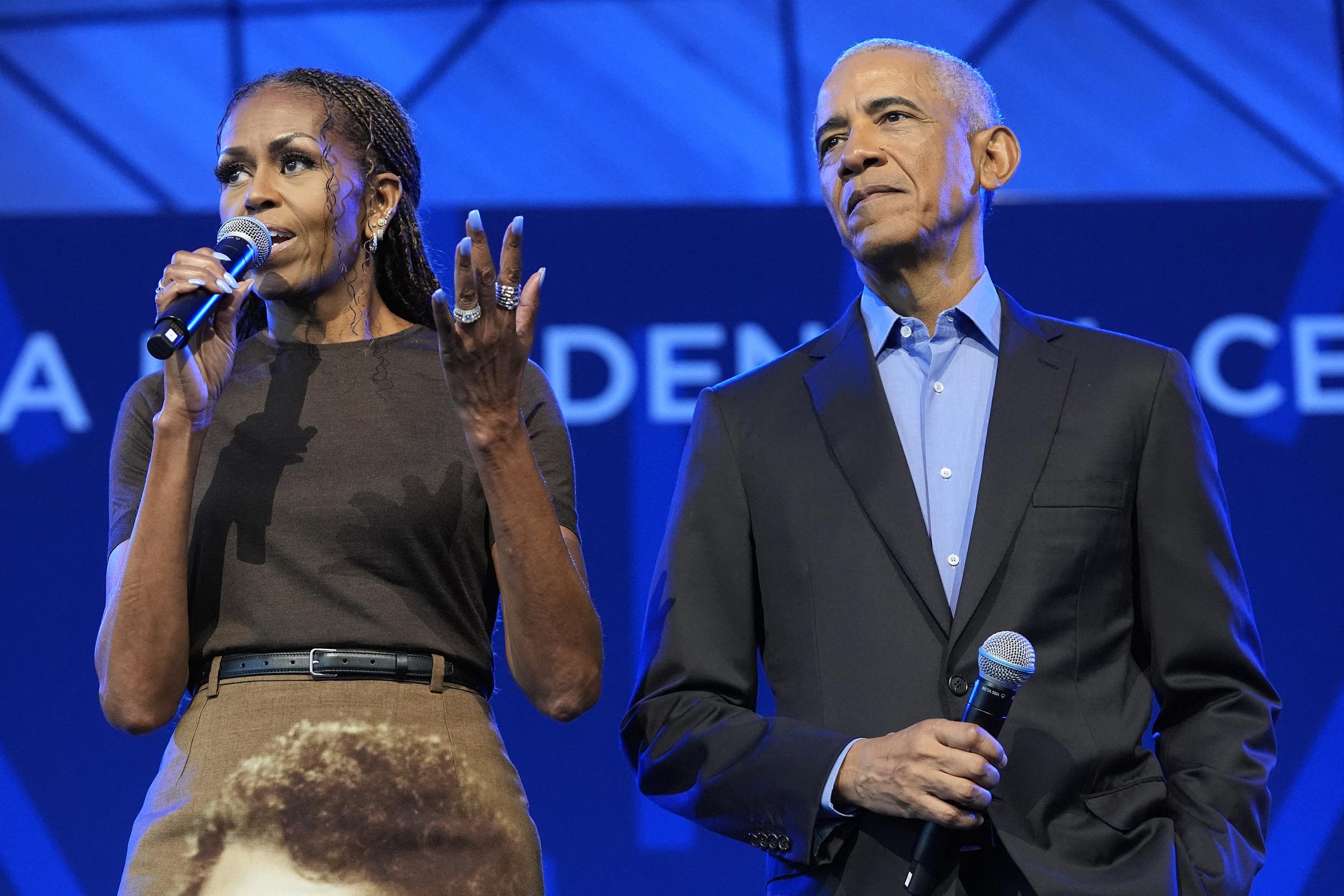 The event celebrated the people who helped bring the Obama Presidential Center to life. But Michelle's fashion tribute quietly became one of the night's most talked-about moments.