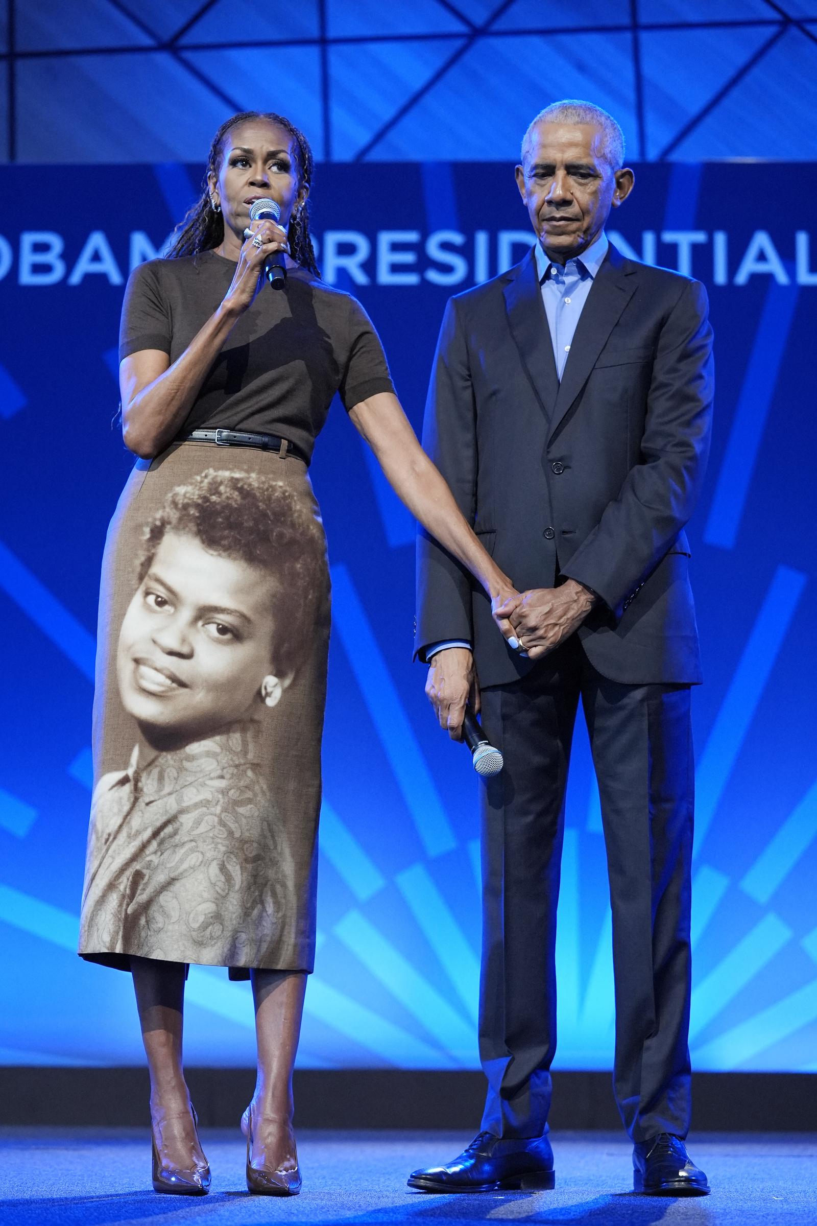 Barack reflected that Marian Robinson built a home for Michelle and Craig with "love and hope and perspective." His tribute connected the night's celebration to the family values that shaped Michelle's life.