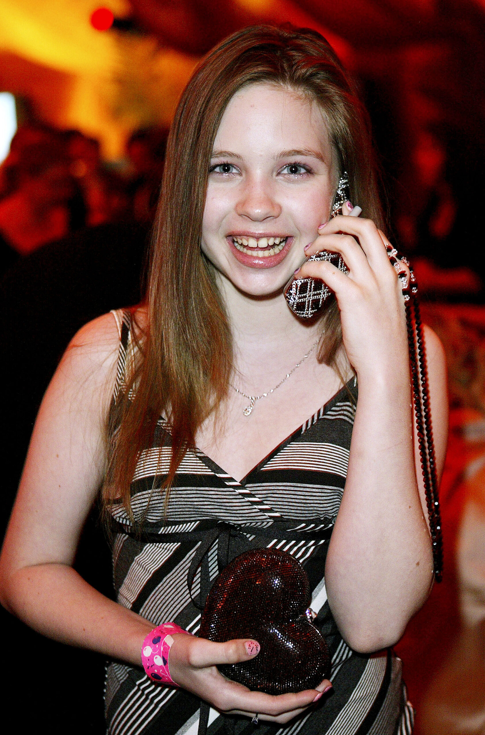 Daveigh remained strikingly comfortable in front of cameras as she moved through her teen years. Her public confidence made the later silence around her life feel even more dramatic.