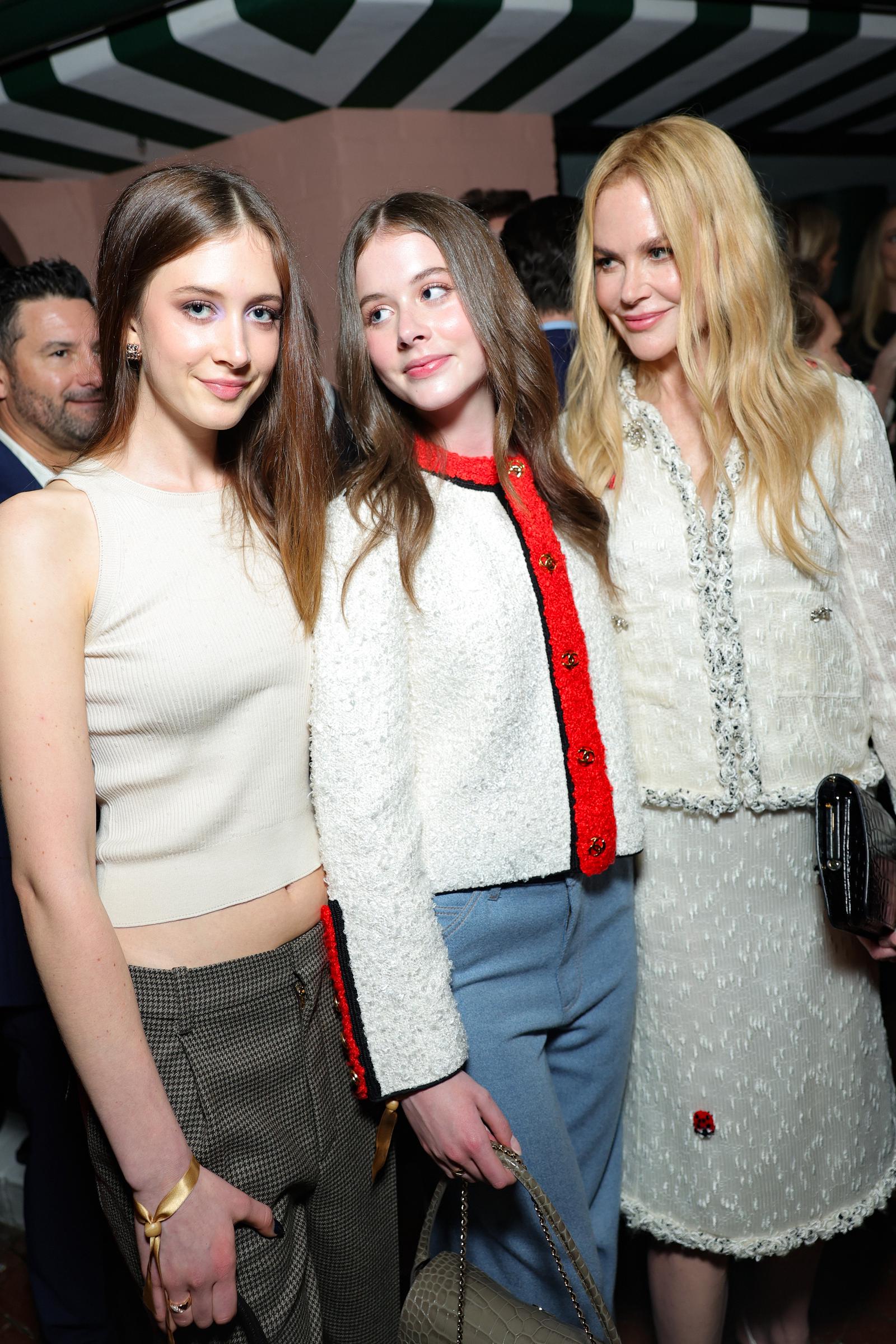 Nicole Kidman poses with her daughters, Sunday Rose and Faith Margaret