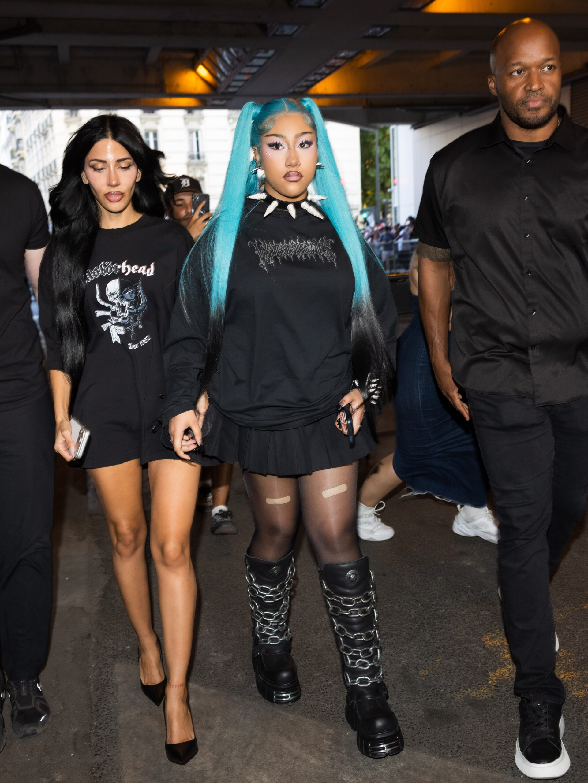 She kept everyone talking with her latest bold fashion statement, though her unique look also left some fans feeling worried.