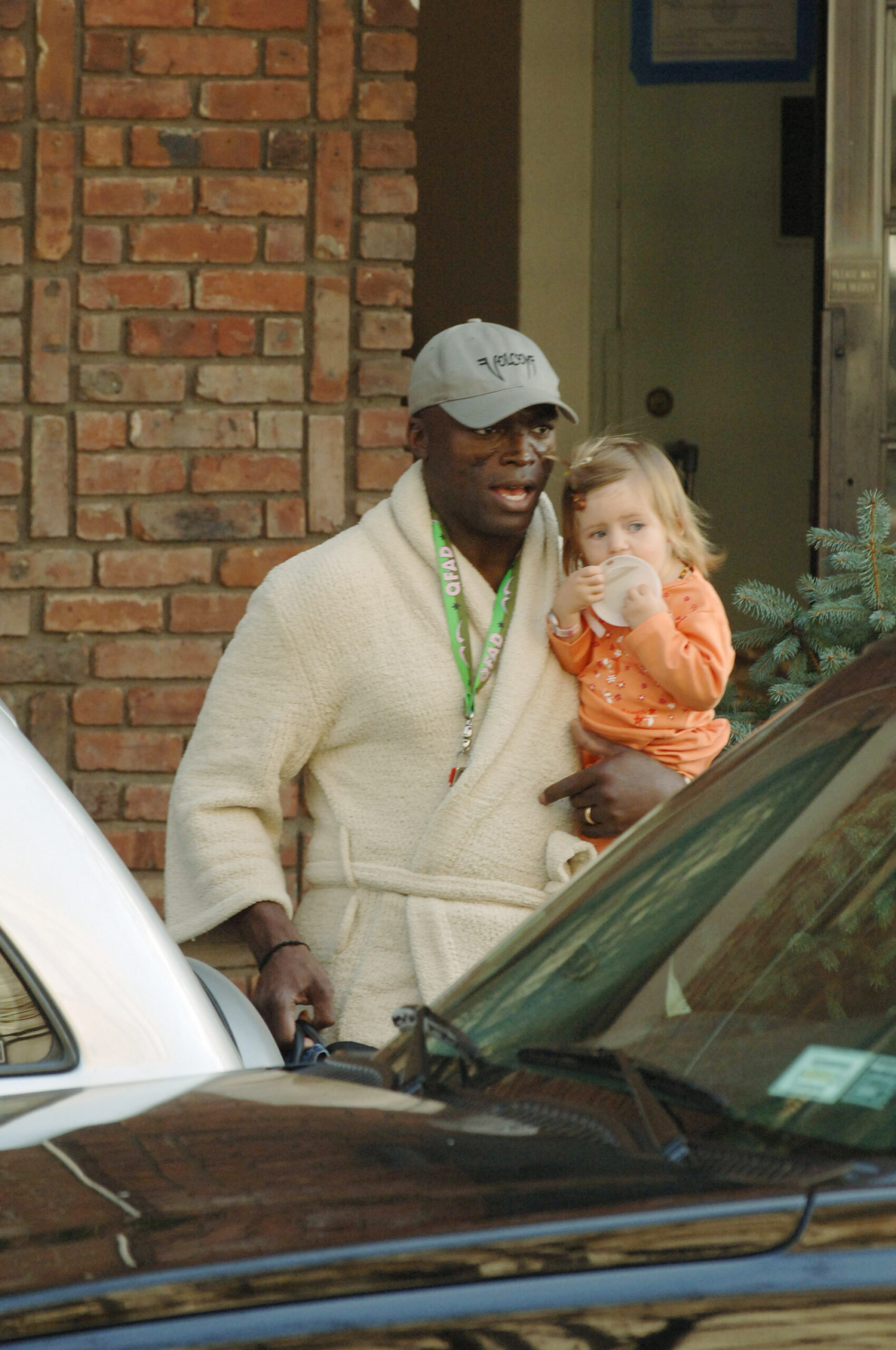 Seal and Leni Klum spotted in New York City on November 1, 2005.