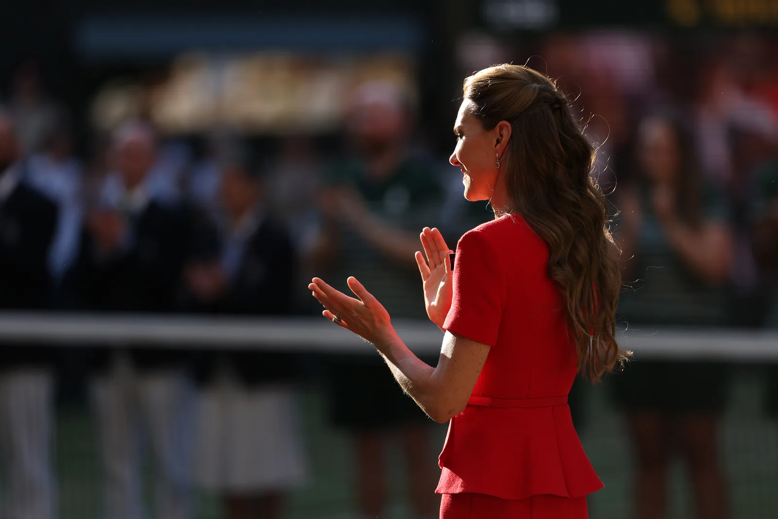 This was the moment before Catherine presented the Venus Rosewater Dish to women's singles champion Linda Nosková after the final against Karolína Muchová. The presentation marked one of her key ceremonial duties during the Championships.