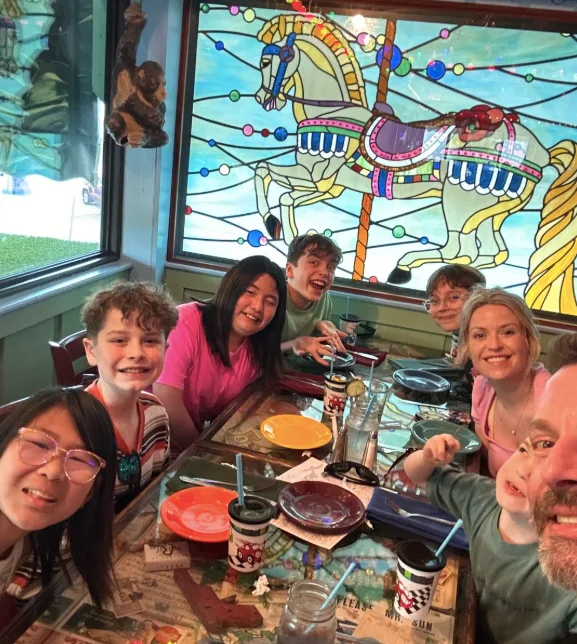 Mandy often posted cheerful family moments despite privately describing exhaustion and feeling "stretched way too thin." Those images now stand in painful contrast to the distress she revealed in her older online writing.