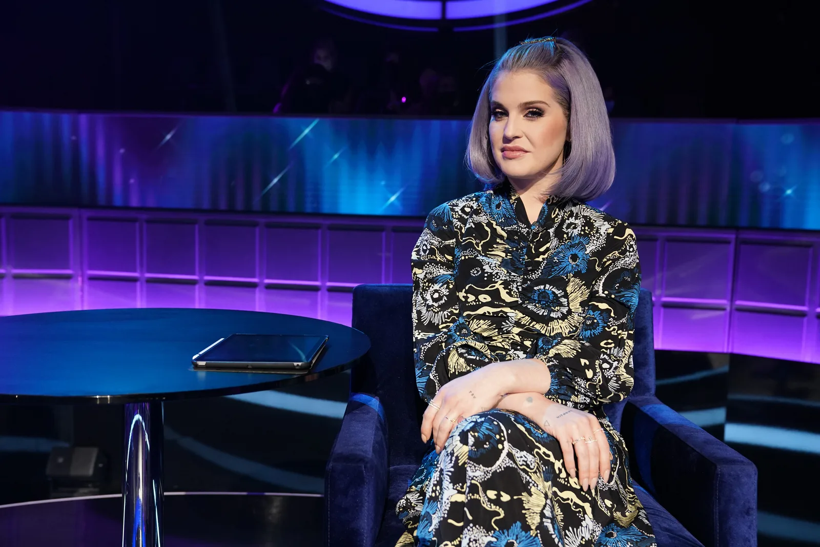 Kelly's appearance started seriously changing in the 2020s, becoming slightly more slender. For this taping, she sat for an episode of "I Can See Your Voice" on March 29, 2021.