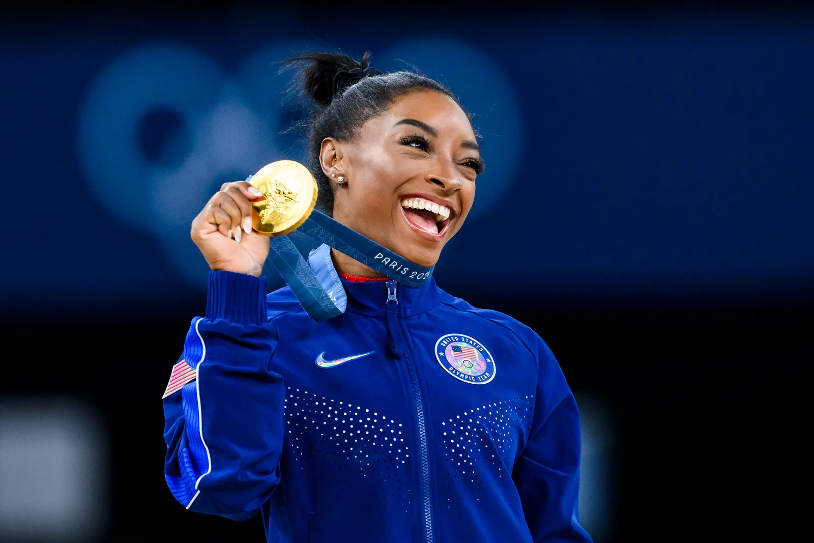 Nothing in this moment hinted that the conversation would soon move beyond gymnastics. The celebration that followed gave the public an entirely different glimpse into Biles' Olympic journey.