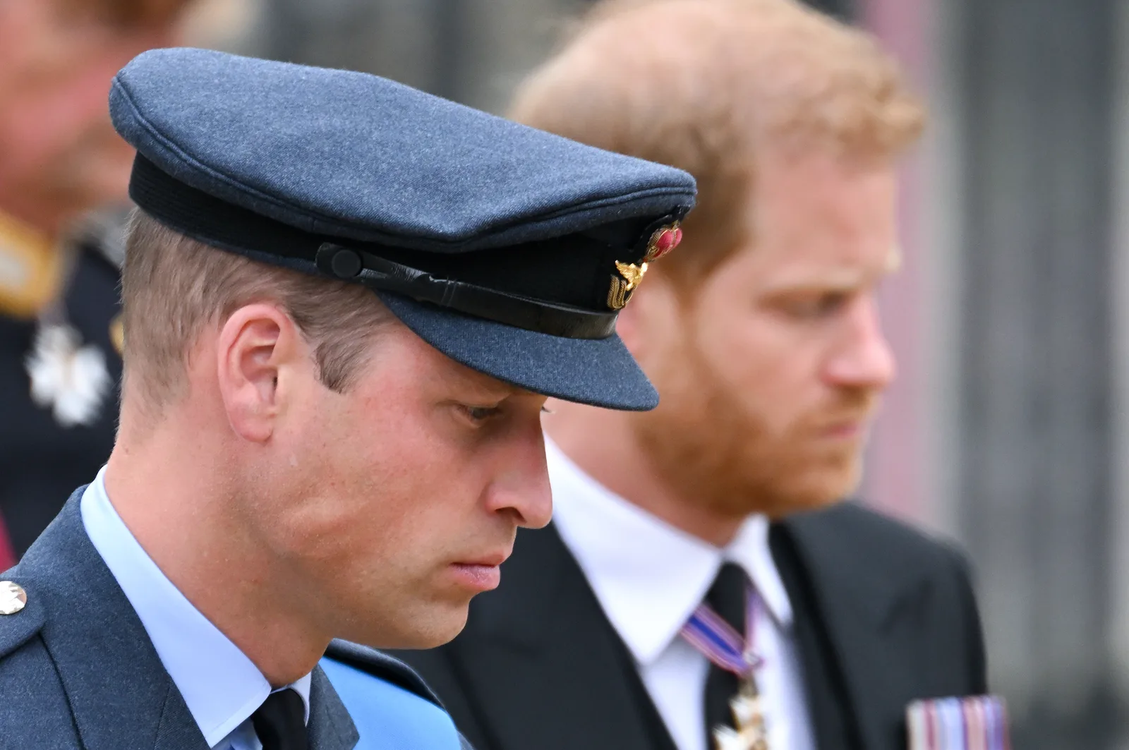The move may bring Harry physically closer to the royal family, but it reportedly does not signal an end to every strained relationship. The rift with Prince William is said to remain unresolved.